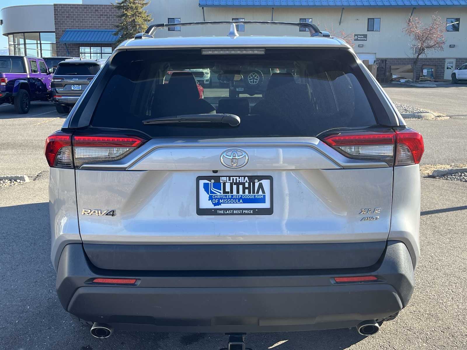 Thumbnail: 2021 Toyota RAV4 - 5