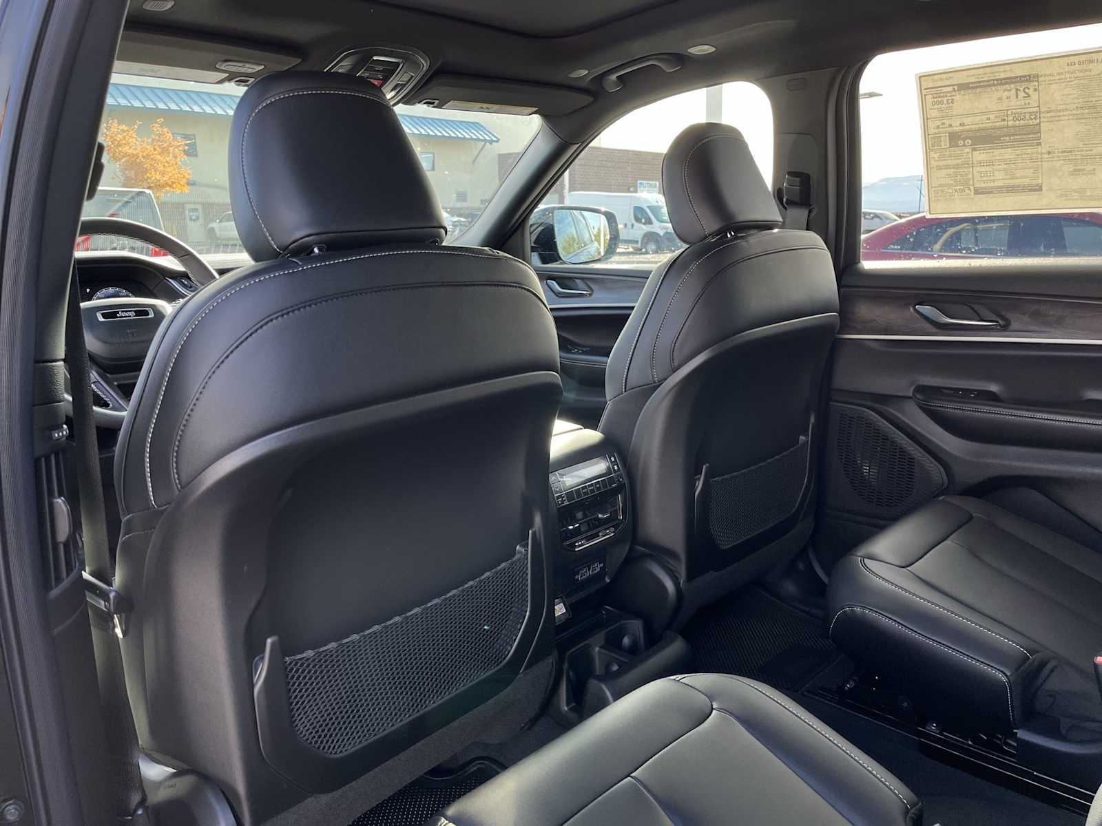 Thumbnail: 2025 Jeep Grand Cherokee - 12