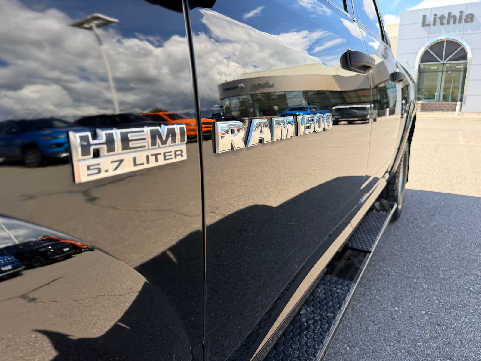Thumbnail: 2012 RAM 1500 - 12