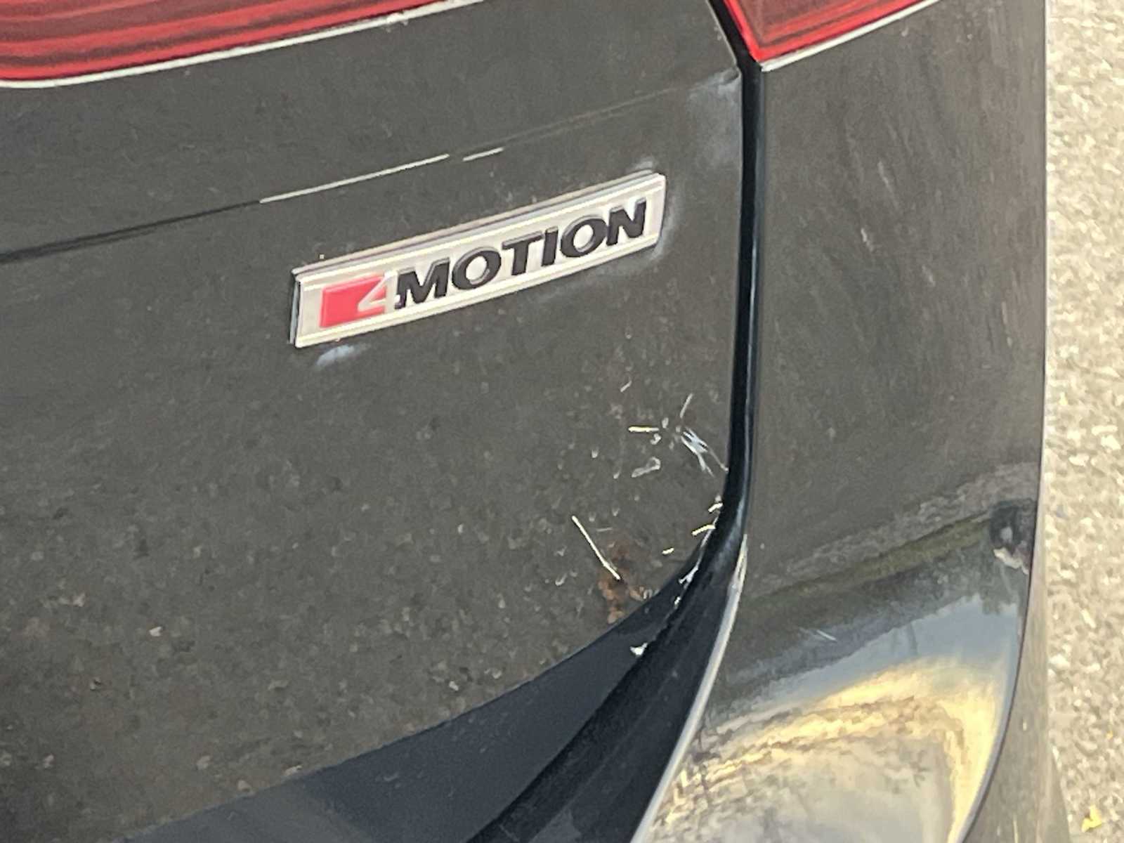 Thumbnail: 2021 Volkswagen Tiguan - 24