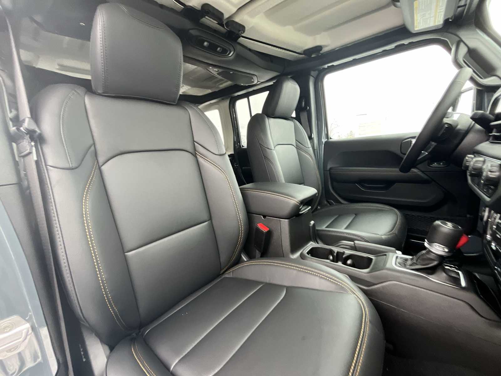 Thumbnail: 2026 Jeep Wrangler - 14