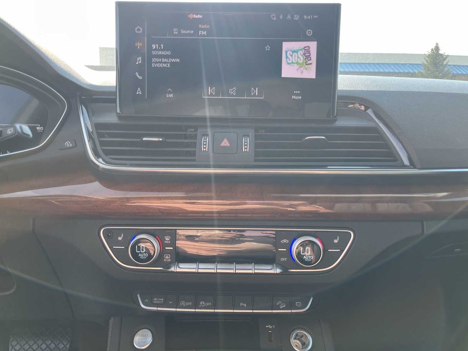 Thumbnail: 2023 Audi Q5 - 16