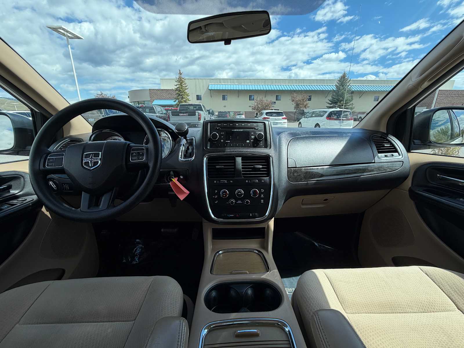 Thumbnail: 2016 Dodge Grand Caravan - 29