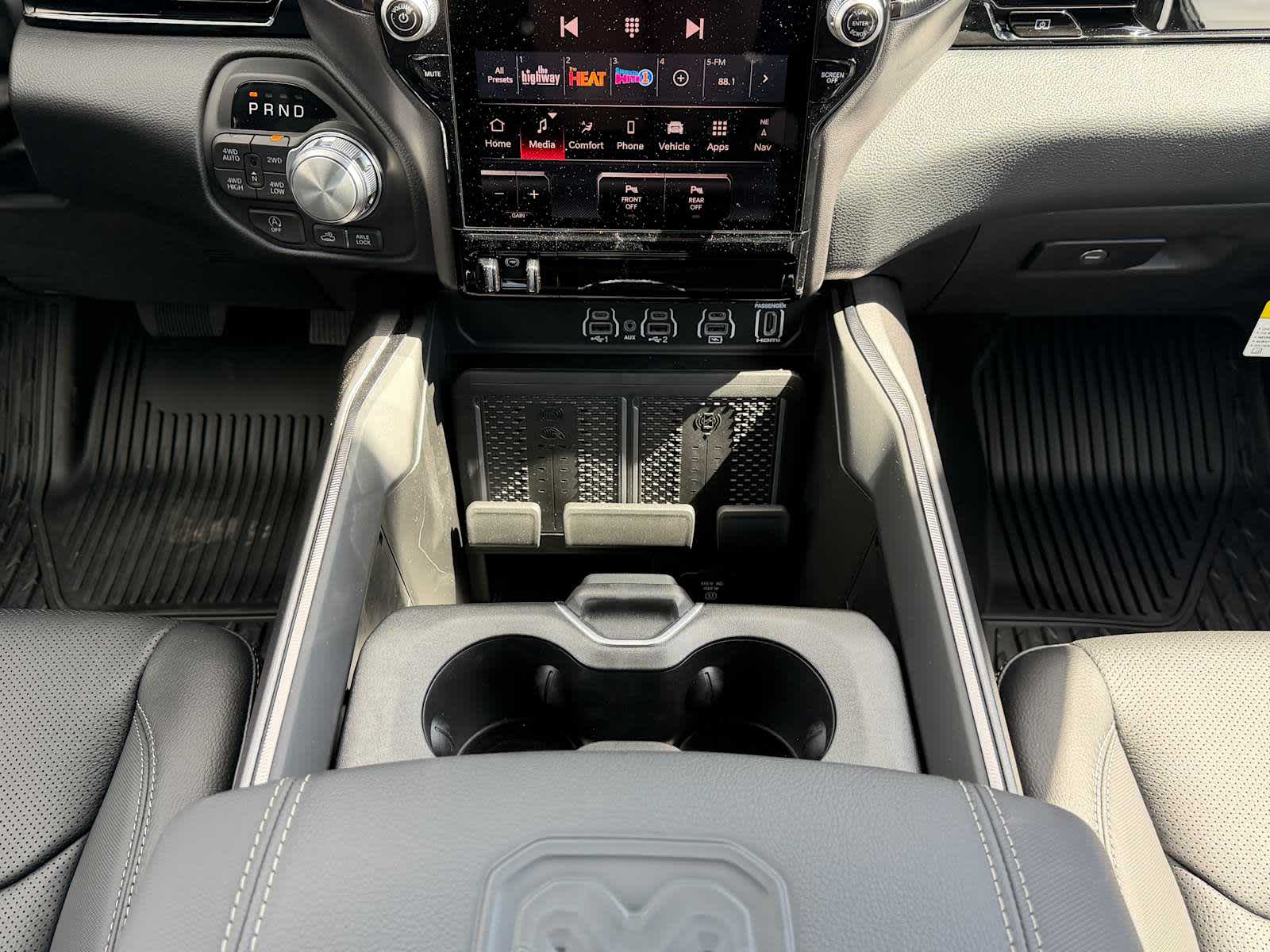 Thumbnail: 2026 RAM 1500 - 28