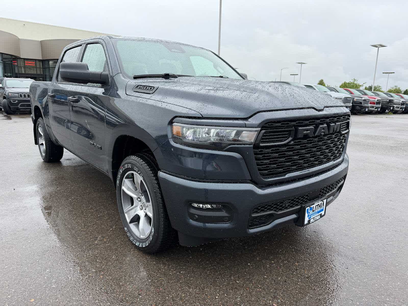 Thumbnail: 2026 RAM 1500 - 10