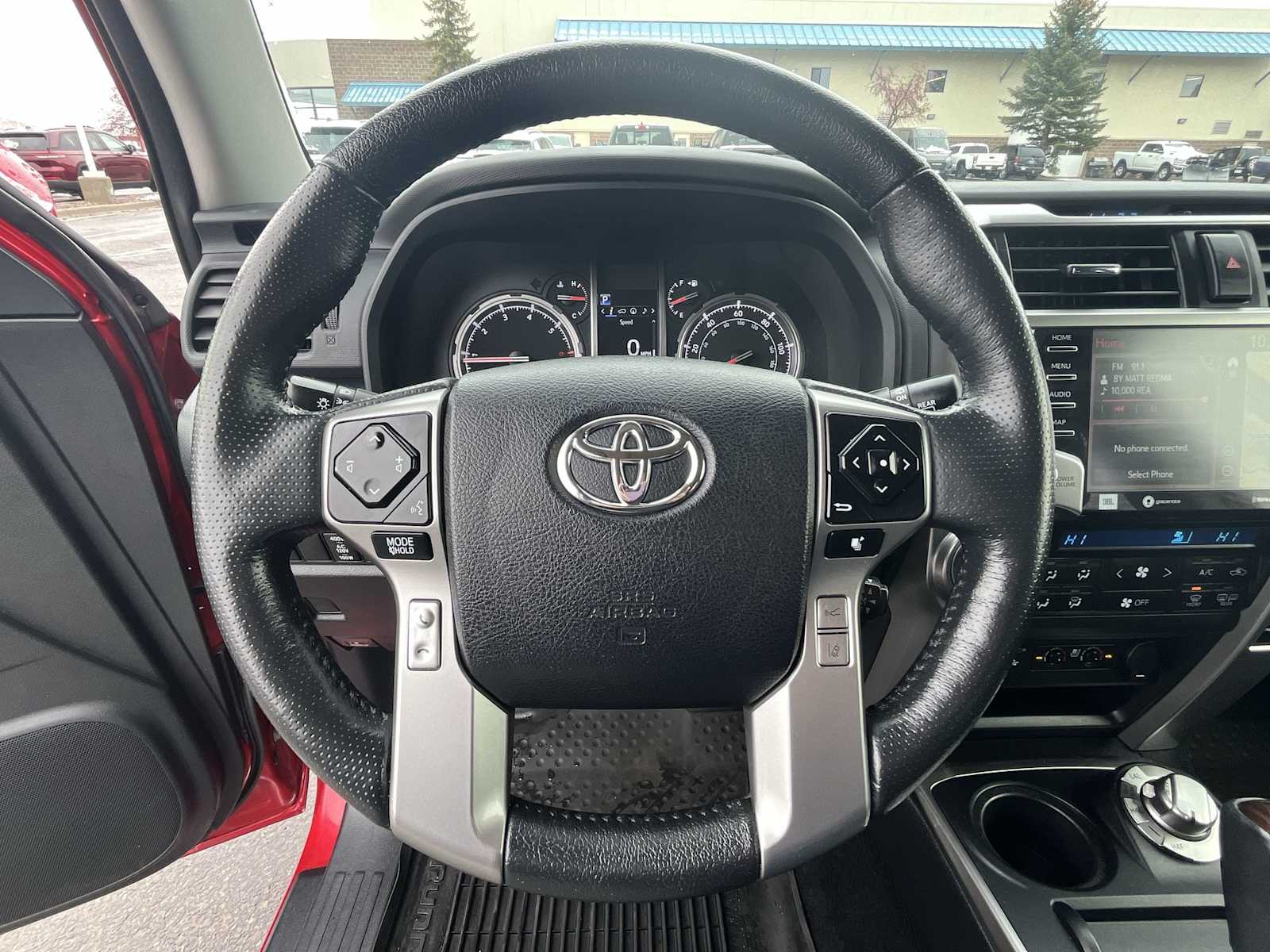 Thumbnail: 2023 Toyota 4Runner - 15