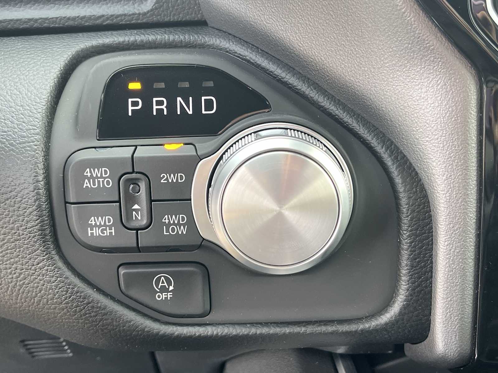 Thumbnail: 2026 RAM 1500 - 17