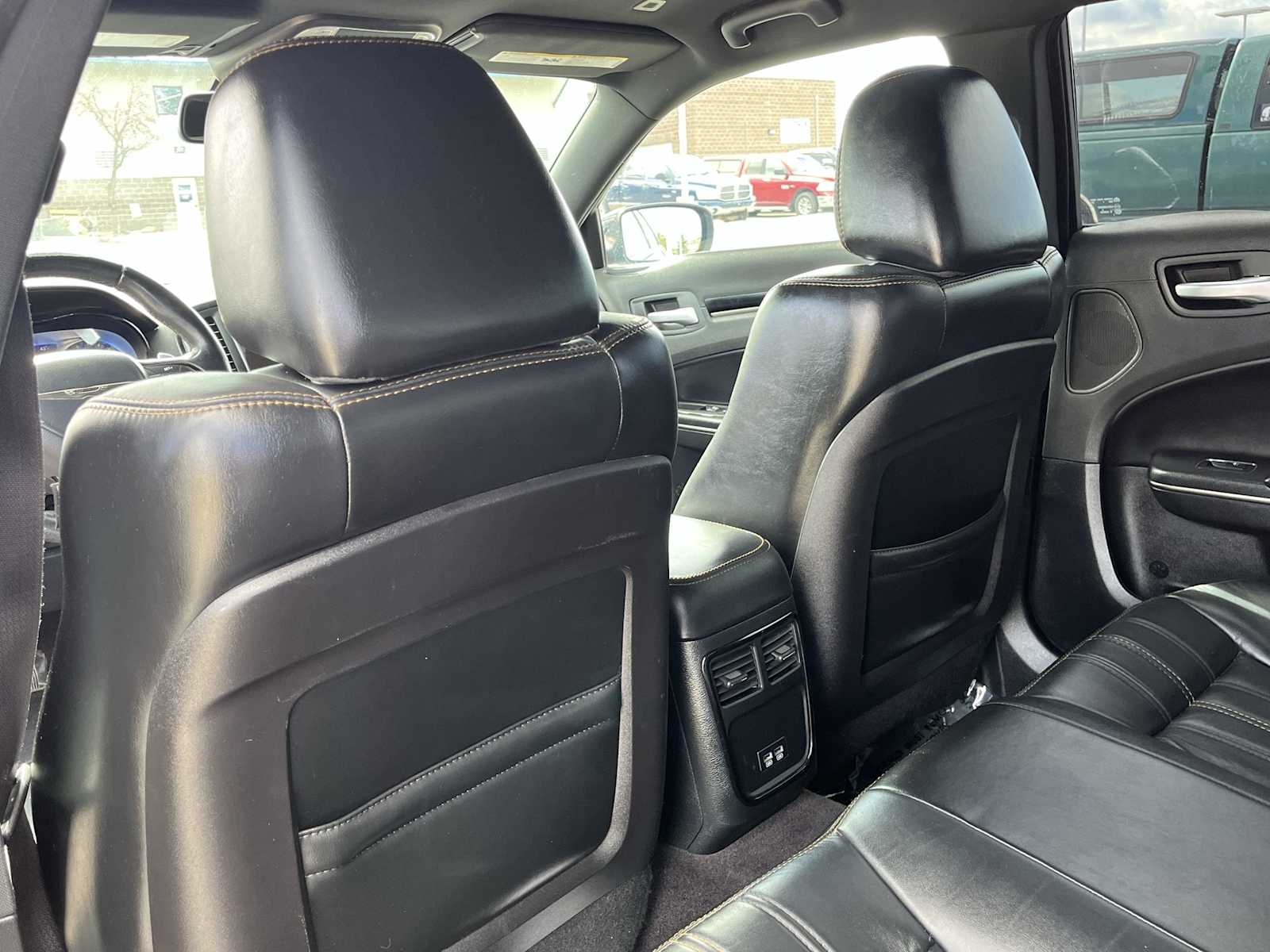 Thumbnail: 2017 Chrysler 300 - 12