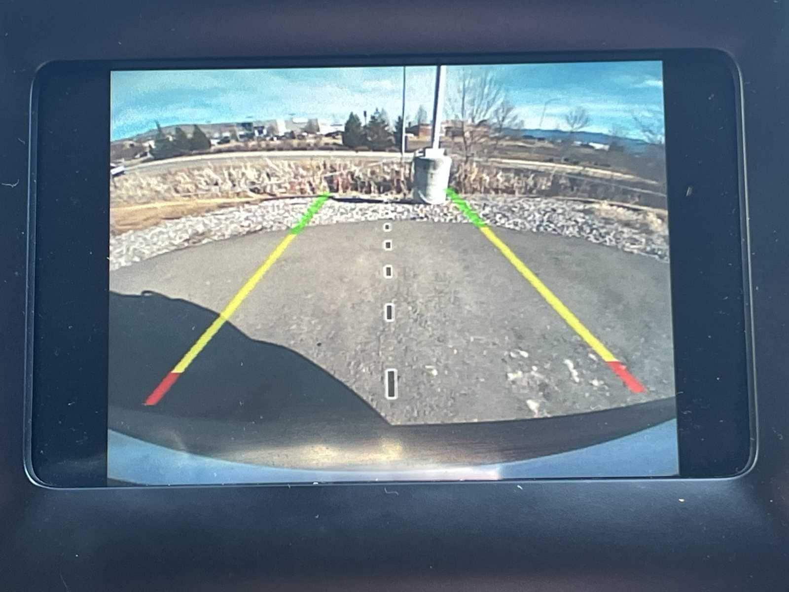 Thumbnail: 2019 Jeep Cherokee - 22