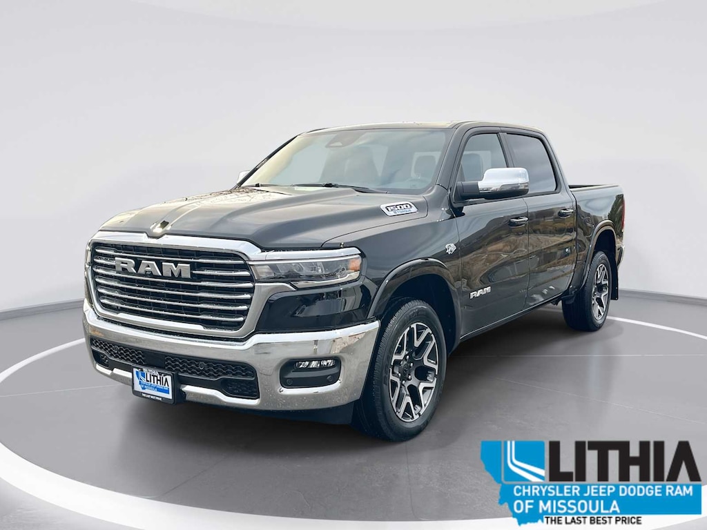 New 2026 Ram 1500 LARAMIE CREW CAB 4X4 5'7 BOX Pickup