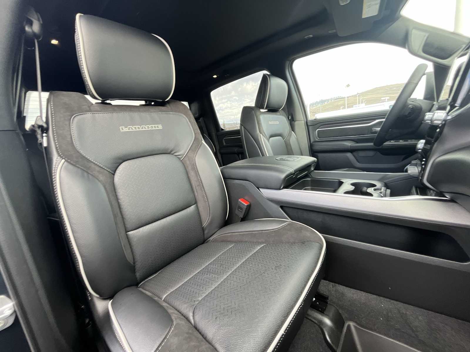 Thumbnail: 2026 RAM 1500 - 14