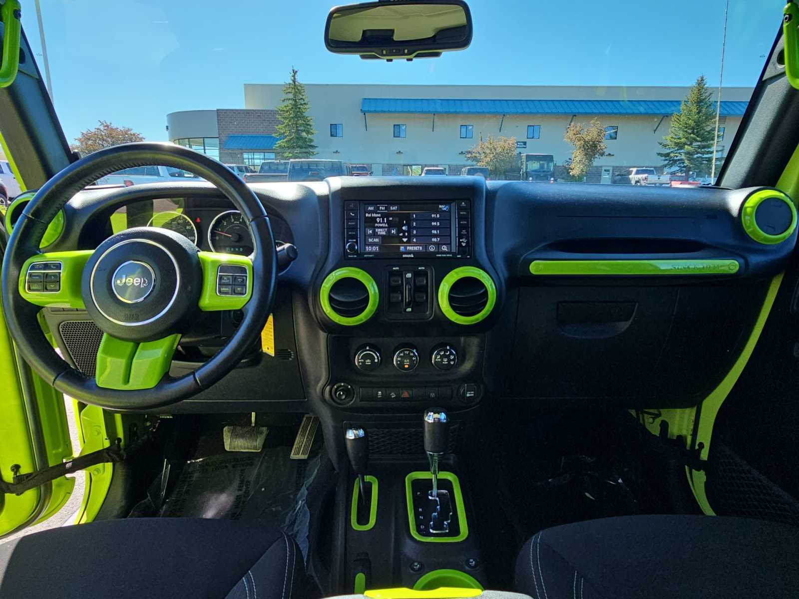 Thumbnail: 2016 Jeep Wrangler - 10