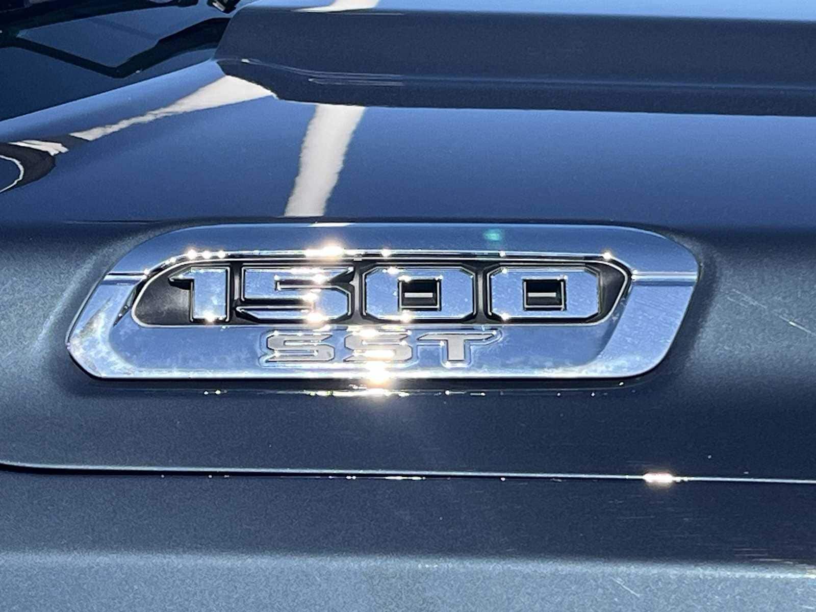 Thumbnail: 2025 RAM 1500 - 7