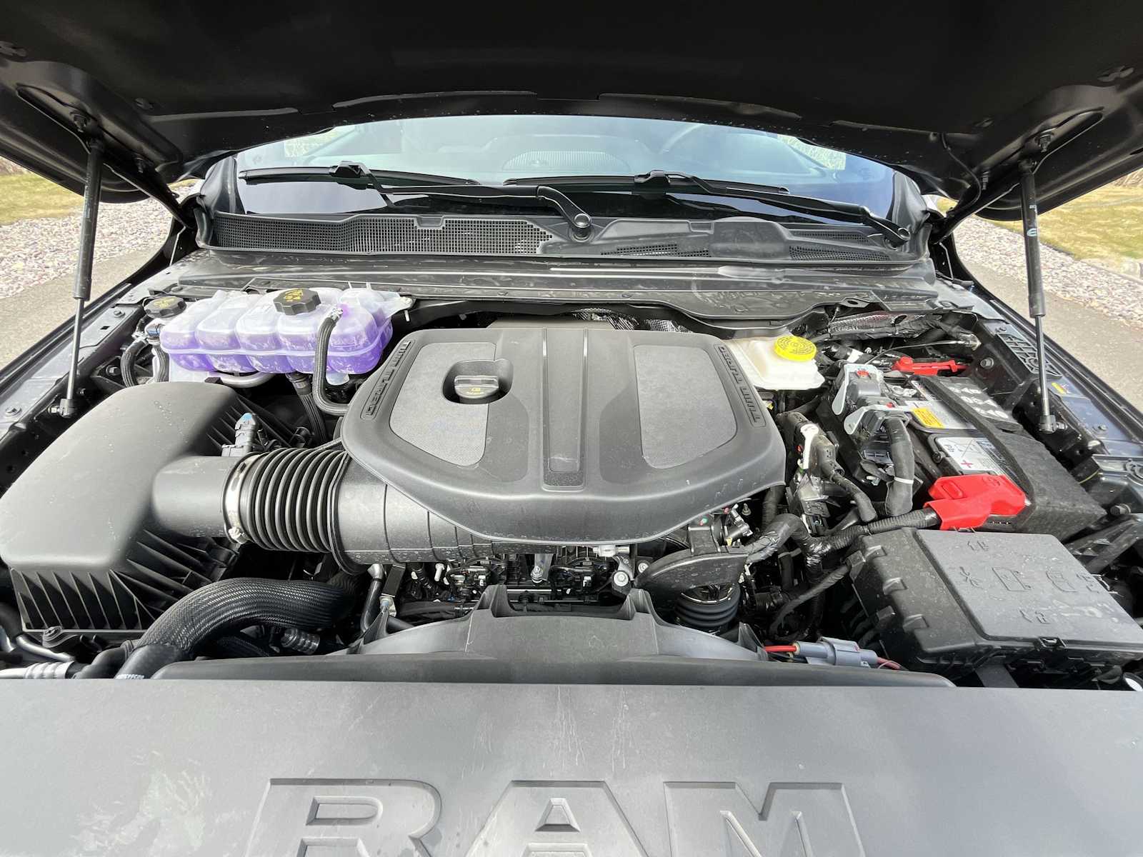Thumbnail: 2026 RAM 1500 - 9