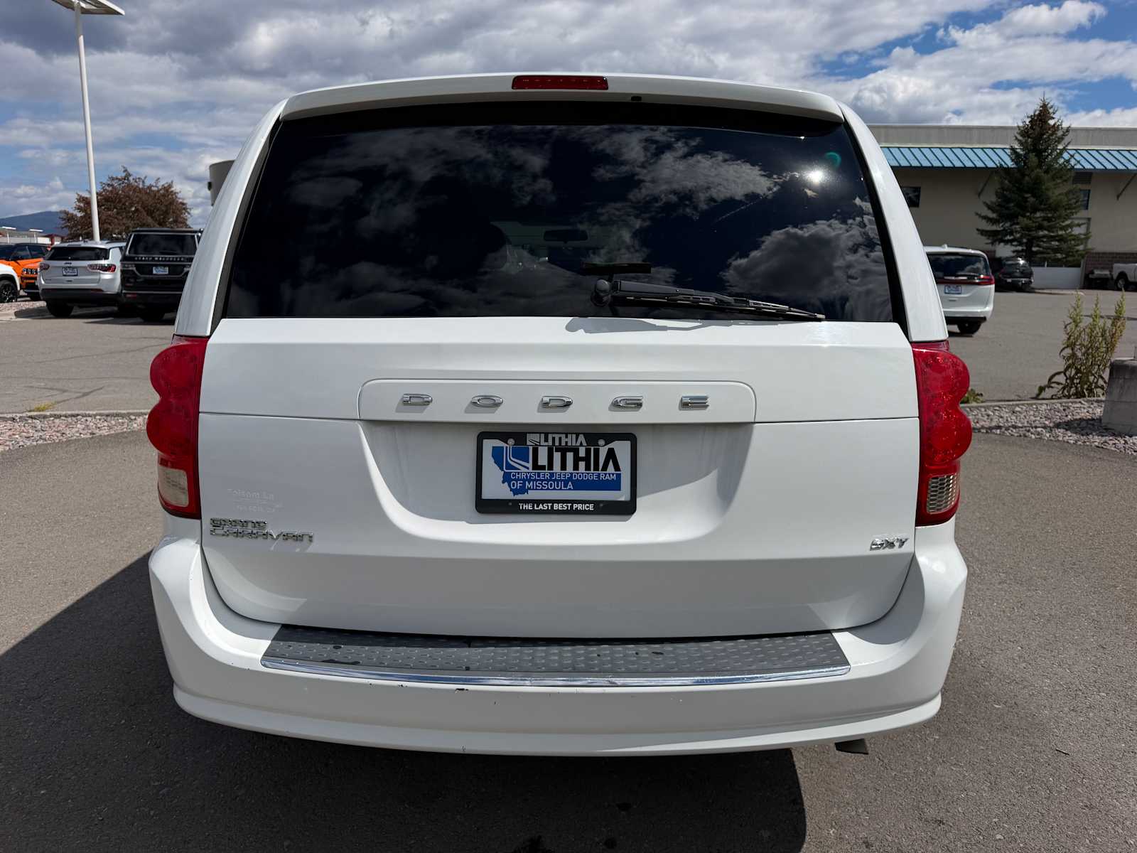 Thumbnail: 2016 Dodge Grand Caravan - 8