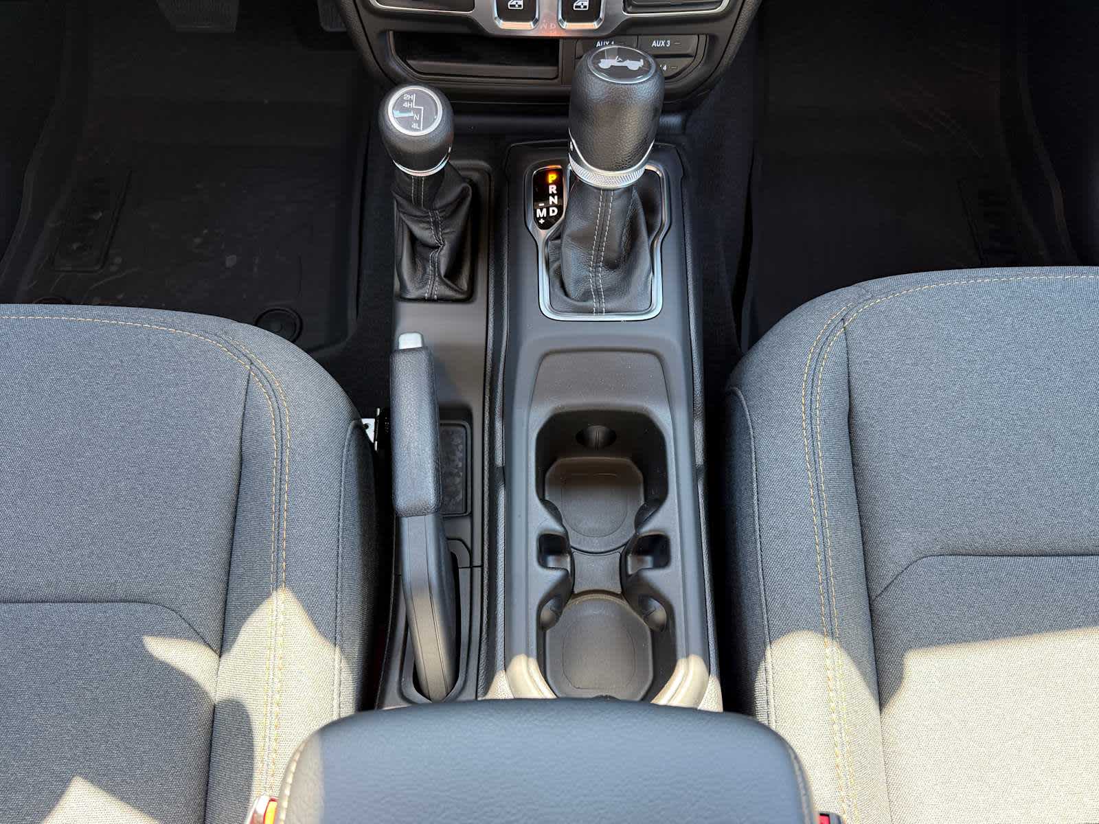 Thumbnail: 2025 Jeep Wrangler - 18