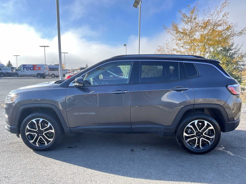 Used 2022 Jeep Compass Limited SUV