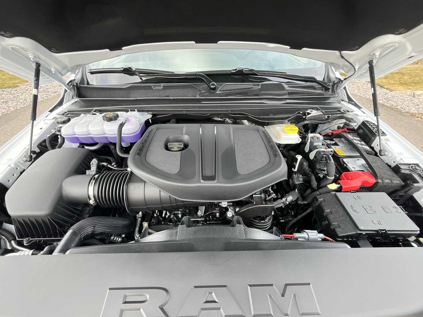 Thumbnail: 2026 RAM 1500 - 9