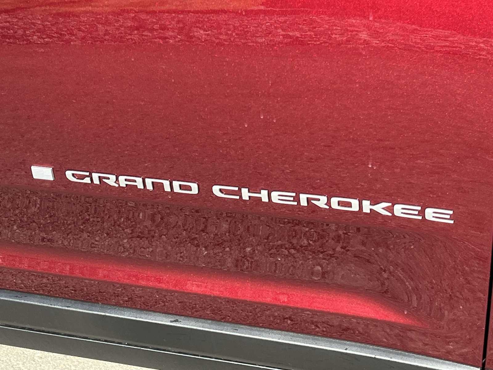 Thumbnail: 2025 Jeep Grand Cherokee - 7