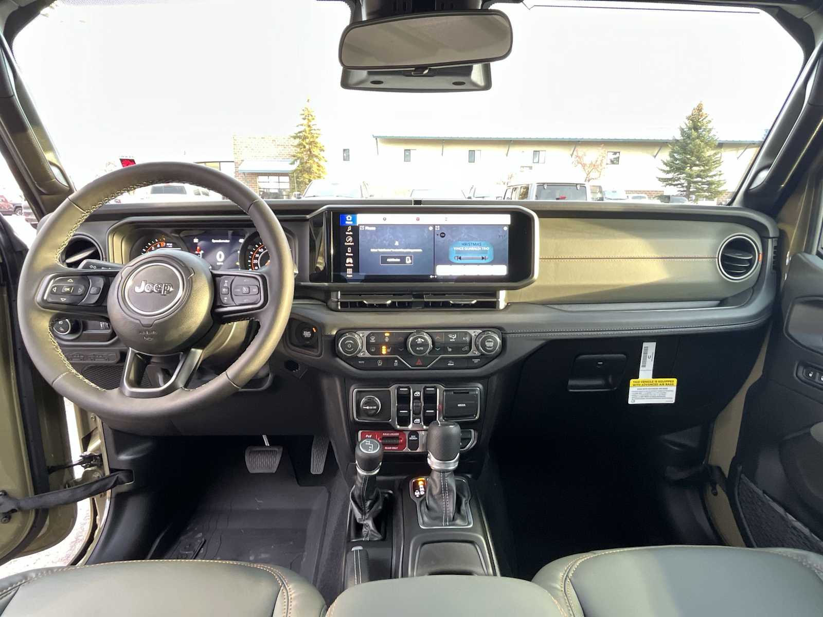 Thumbnail: 2026 Jeep Gladiator - 10