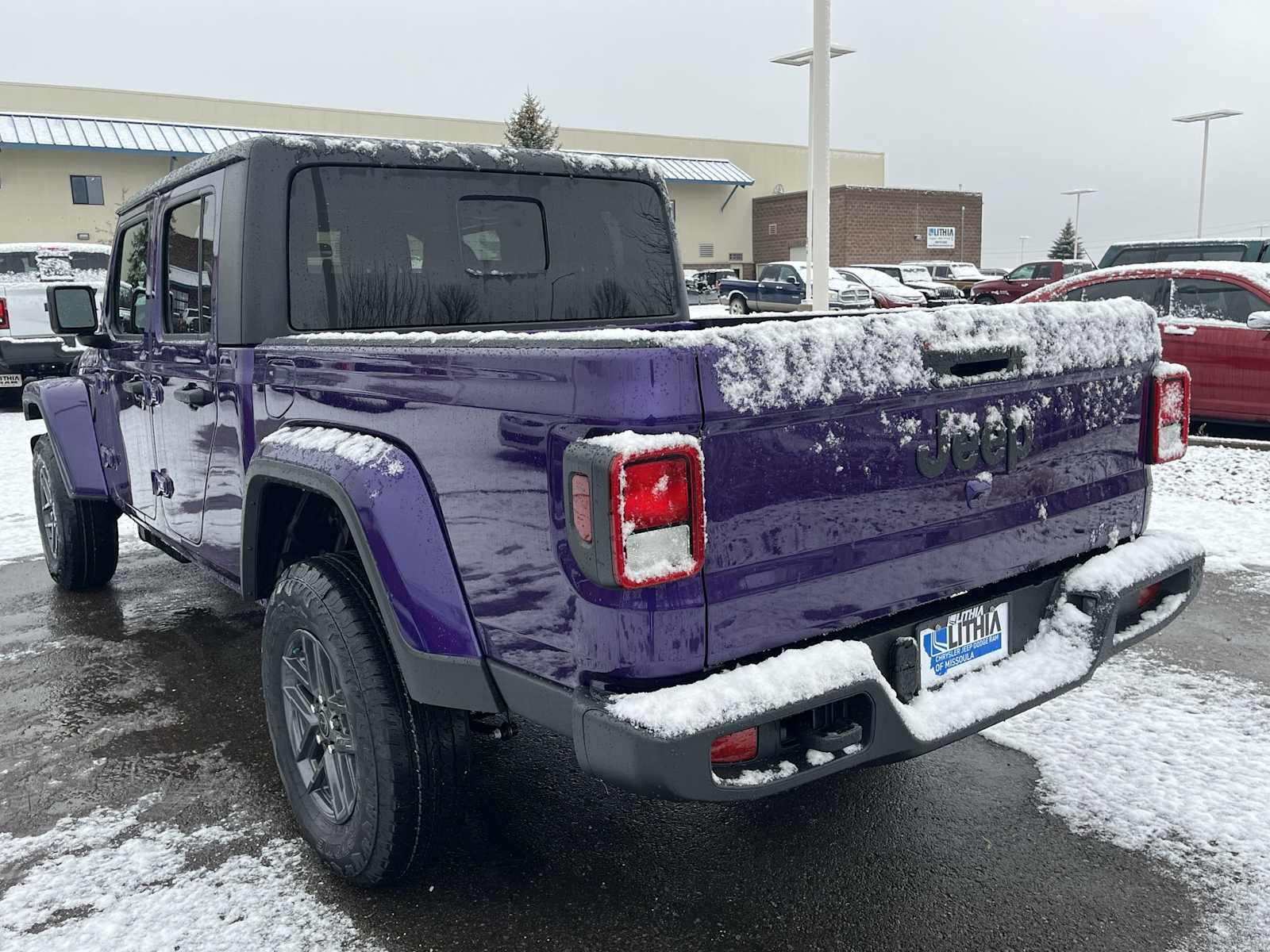 Thumbnail: 2026 Jeep Gladiator - 4