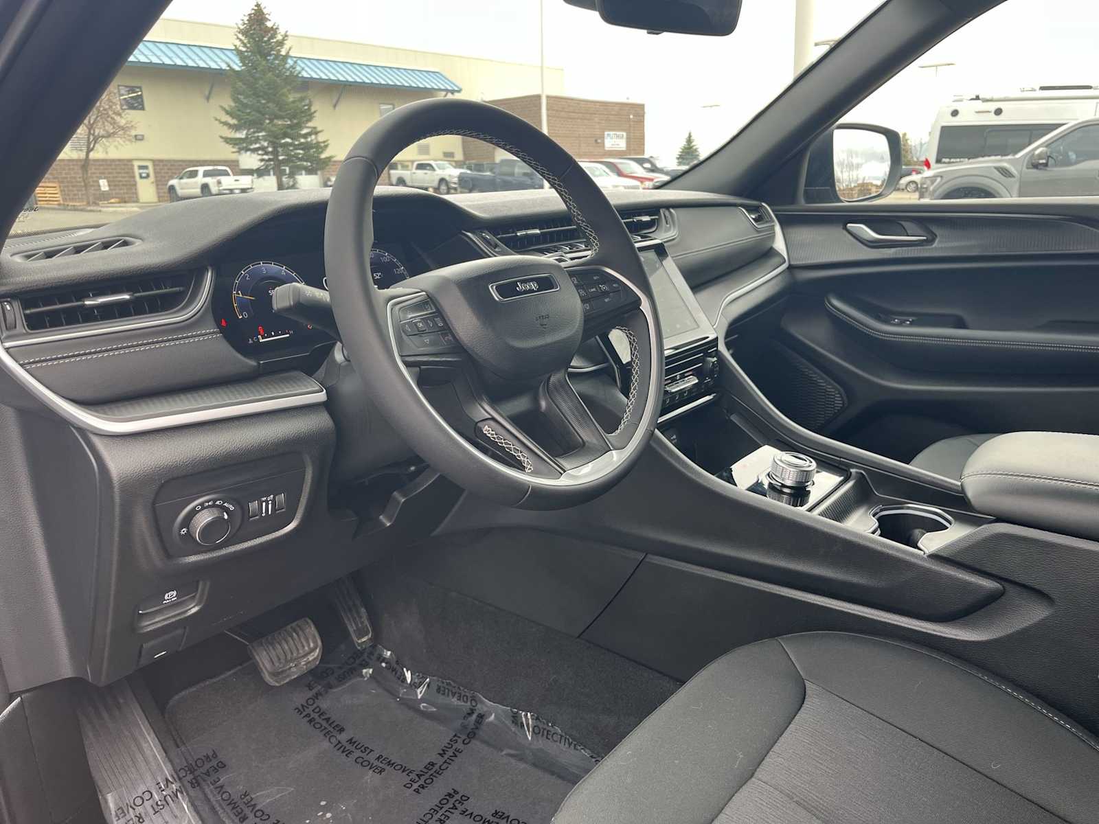 Thumbnail: 2025 Jeep Grand Cherokee - 2