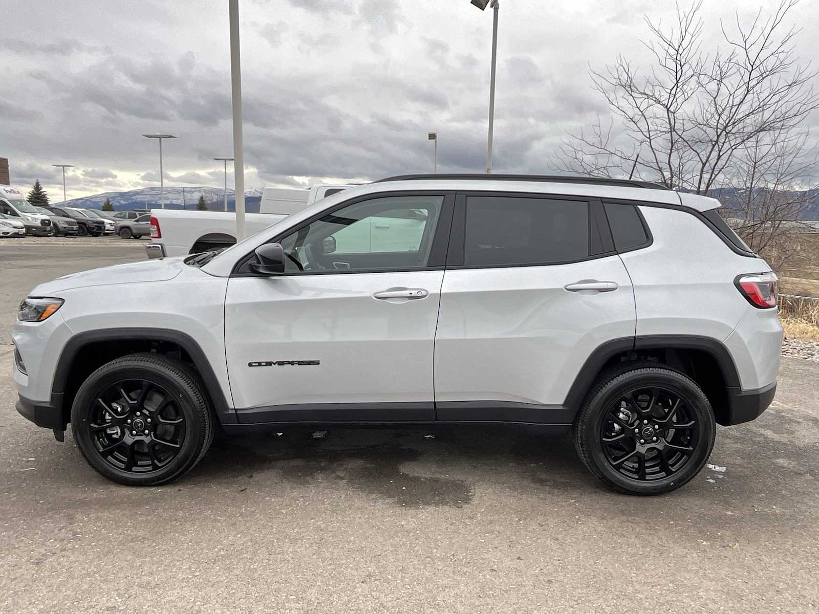 Thumbnail: 2026 Jeep Compass - 3
