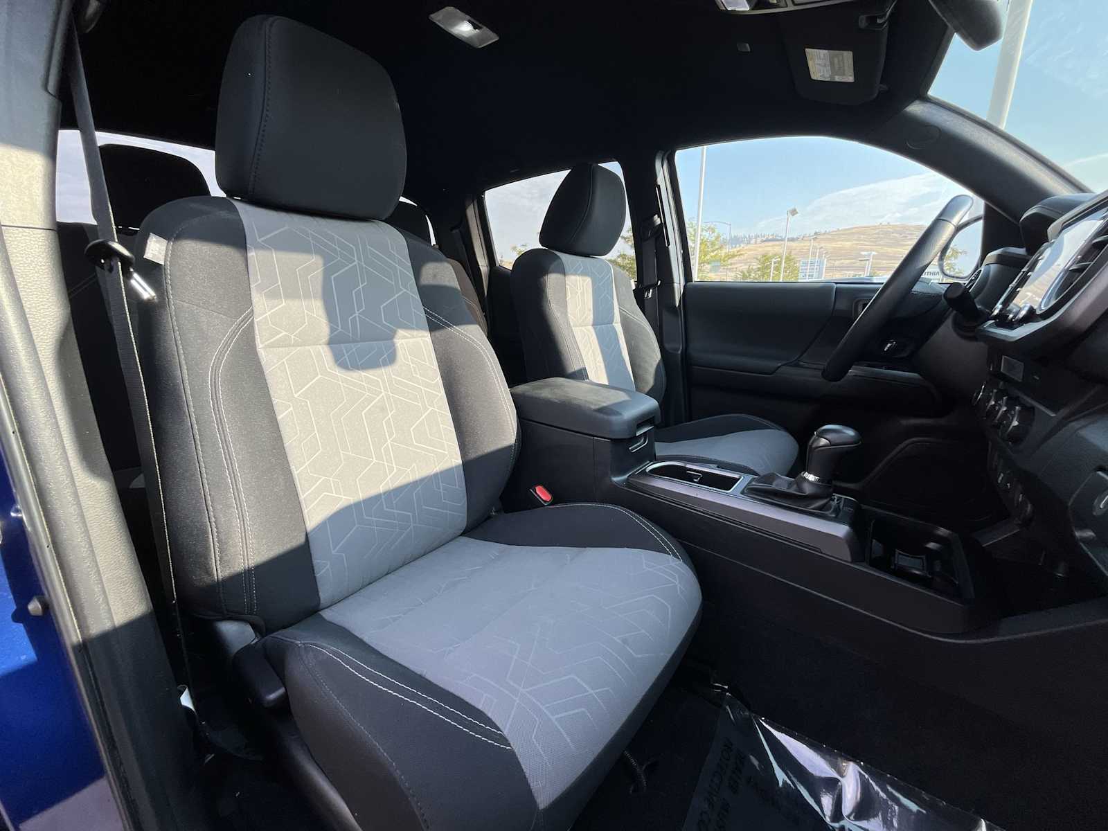 Thumbnail: 2023 Toyota Tacoma - 14