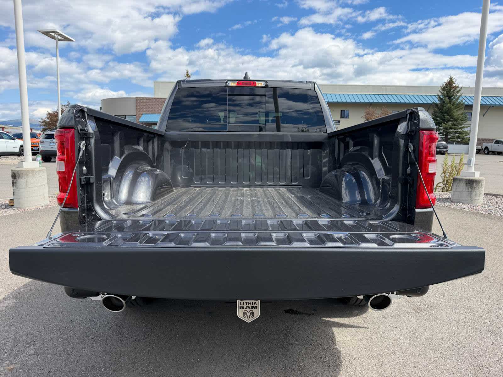 Thumbnail: 2026 RAM 1500 - 10