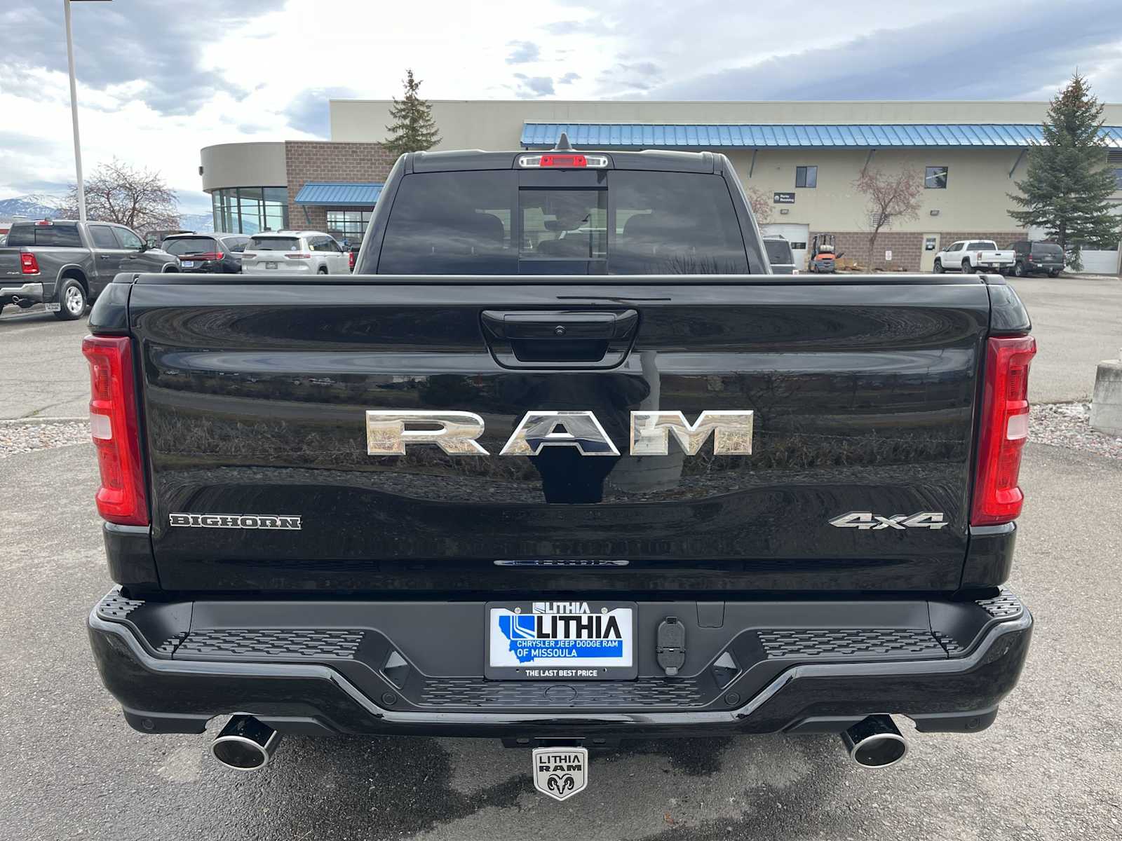 Thumbnail: 2026 RAM 1500 - 5