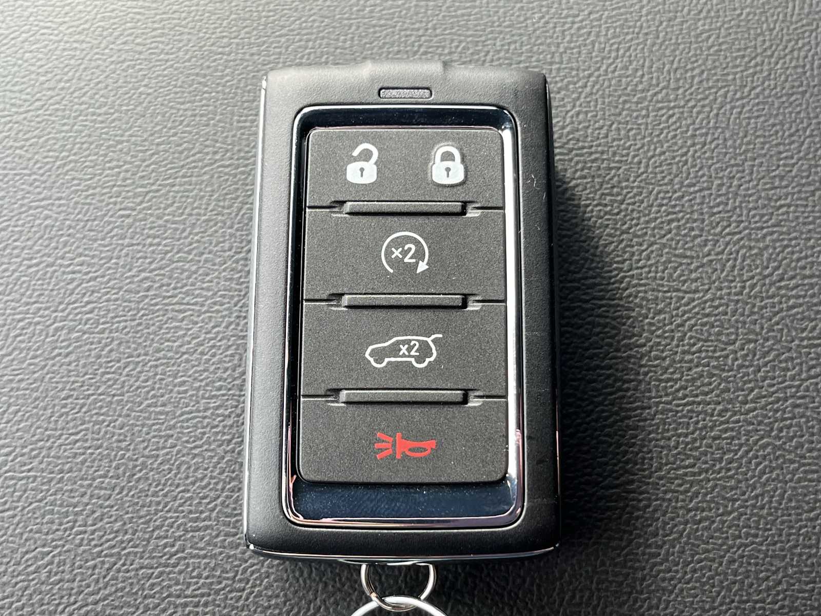 Thumbnail: 2026 Jeep Grand Cherokee - 20