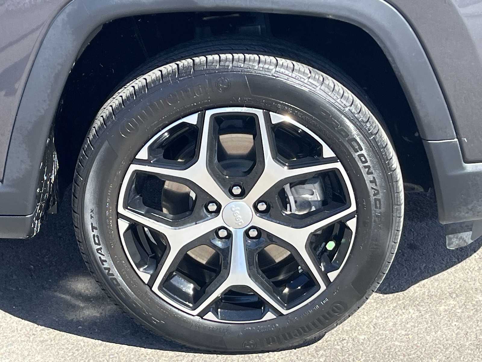 Thumbnail: 2024 Jeep Compass - 8