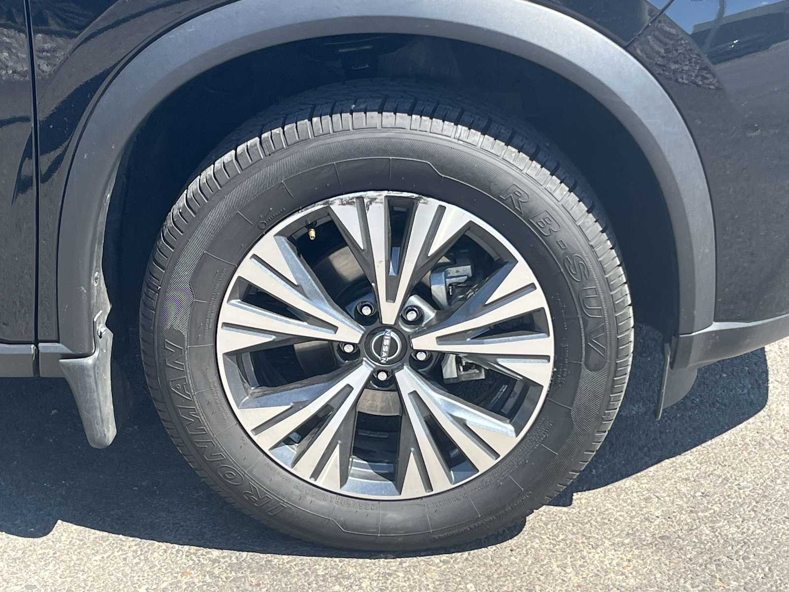 Thumbnail: 2023 Nissan Rogue - 8