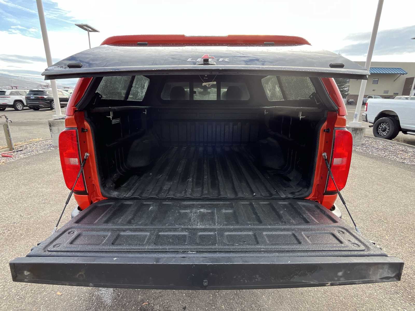 Thumbnail: 2016 Chevrolet Colorado - 19