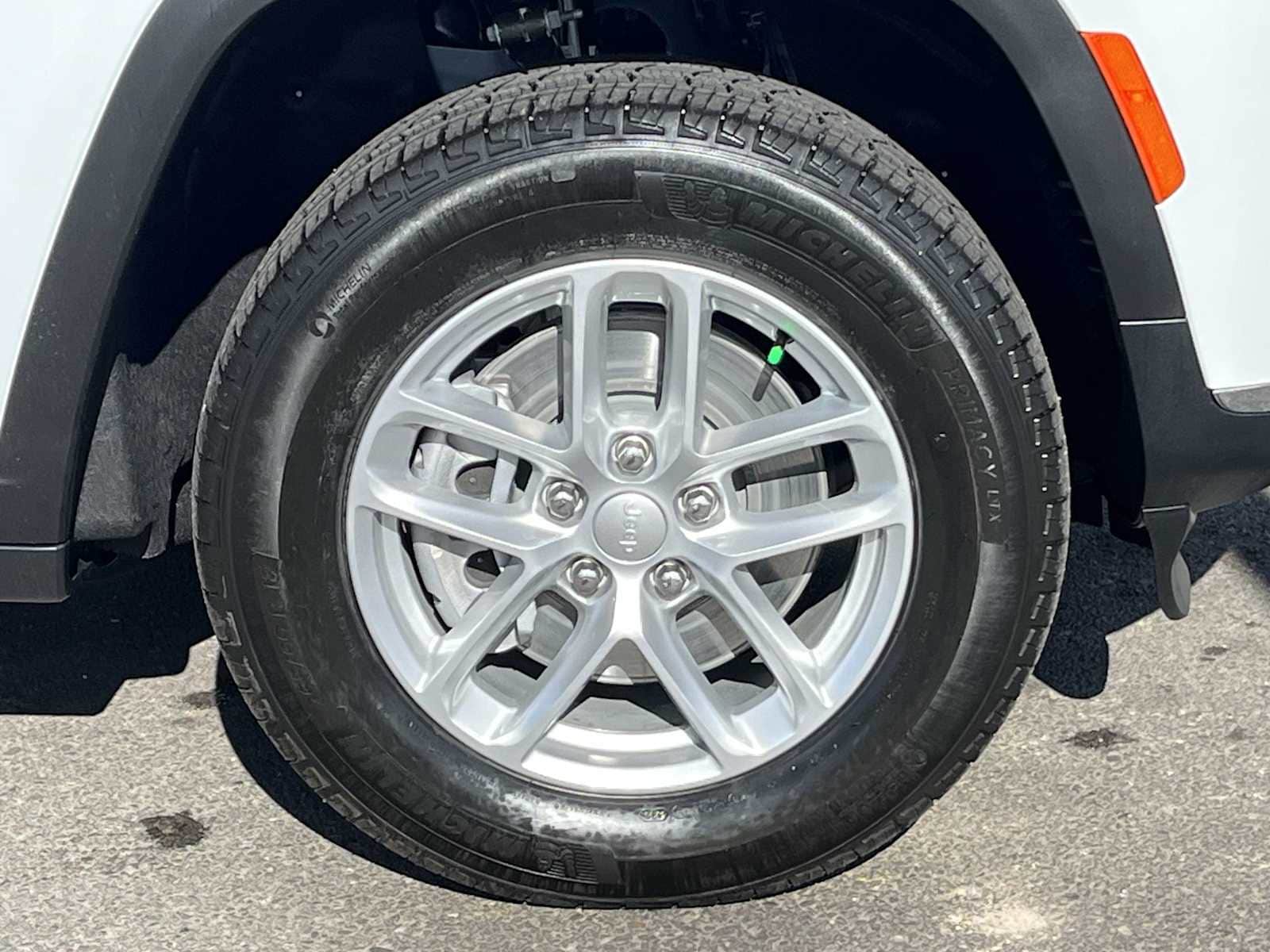 Thumbnail: 2025 Jeep Grand Cherokee - 8