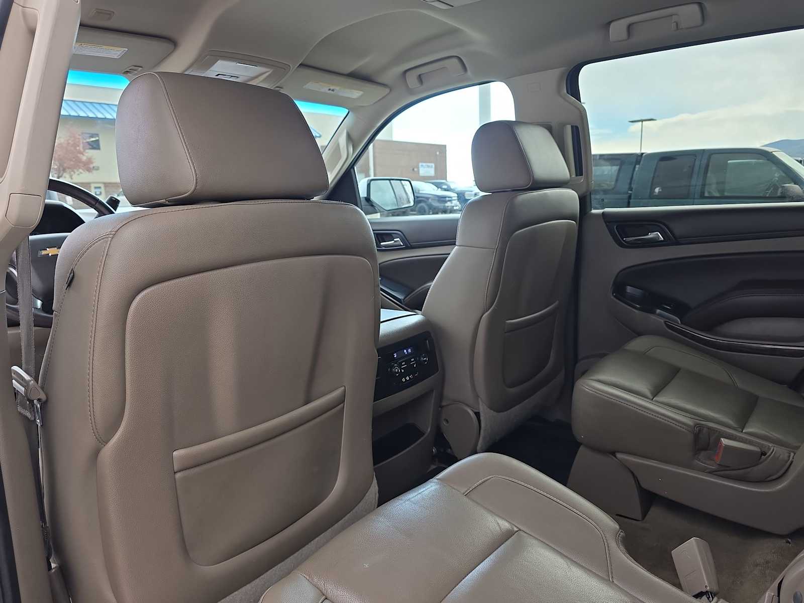 Thumbnail: 2015 Chevrolet Tahoe - 12