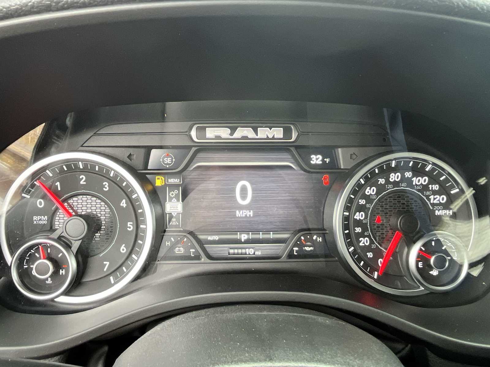 Thumbnail: 2026 RAM 1500 - 18