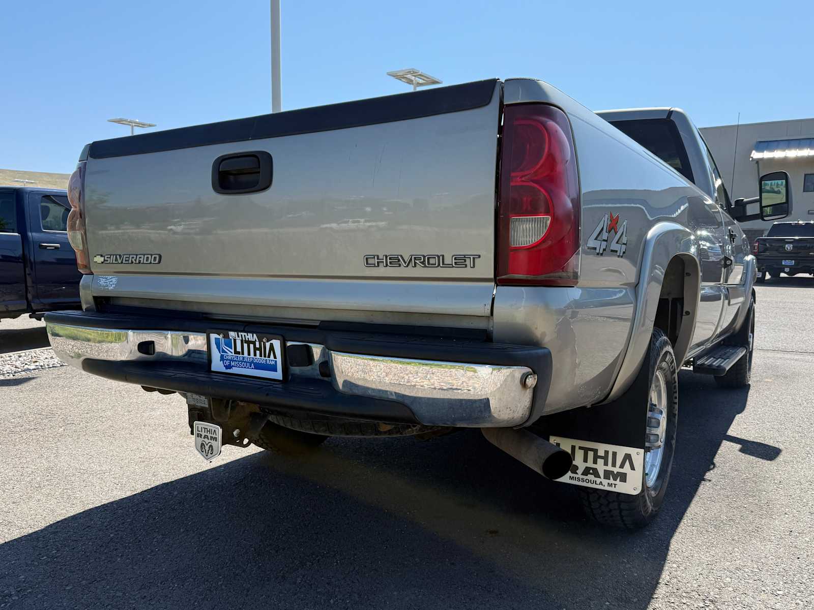 Thumbnail: 2003 Chevrolet Silverado 2500 - 7