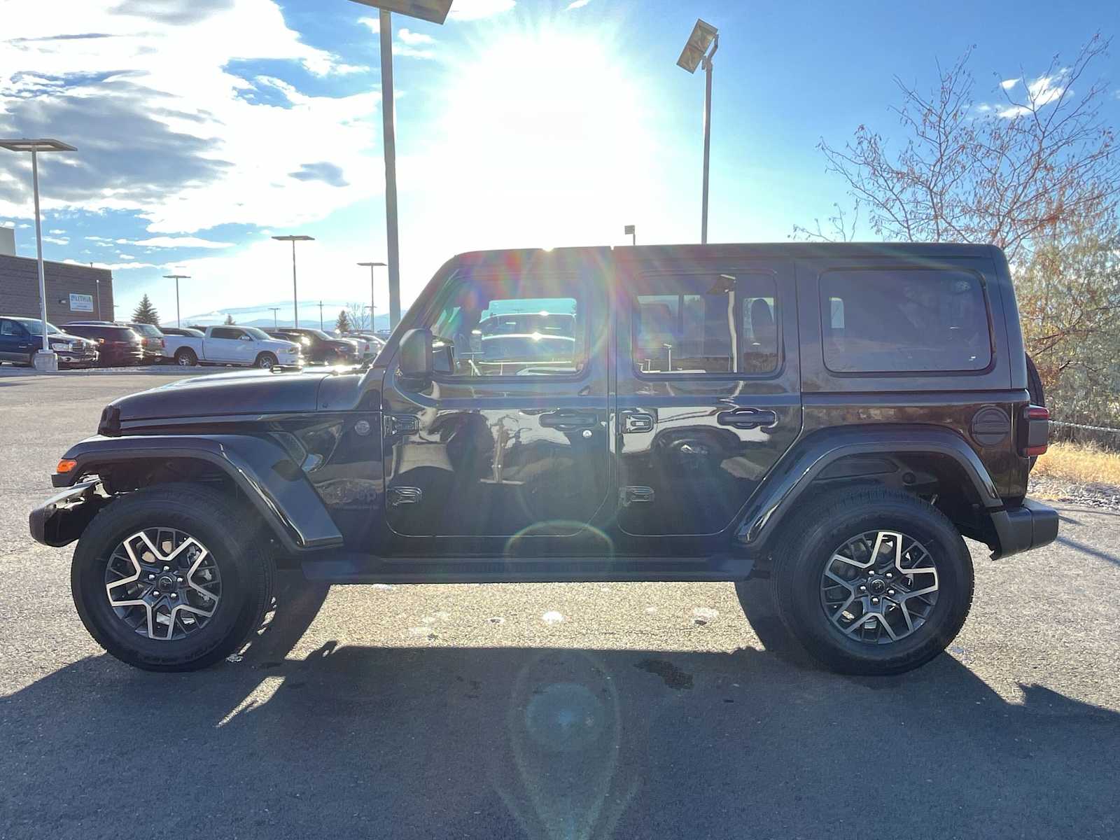 Thumbnail: 2026 Jeep Wrangler - 3