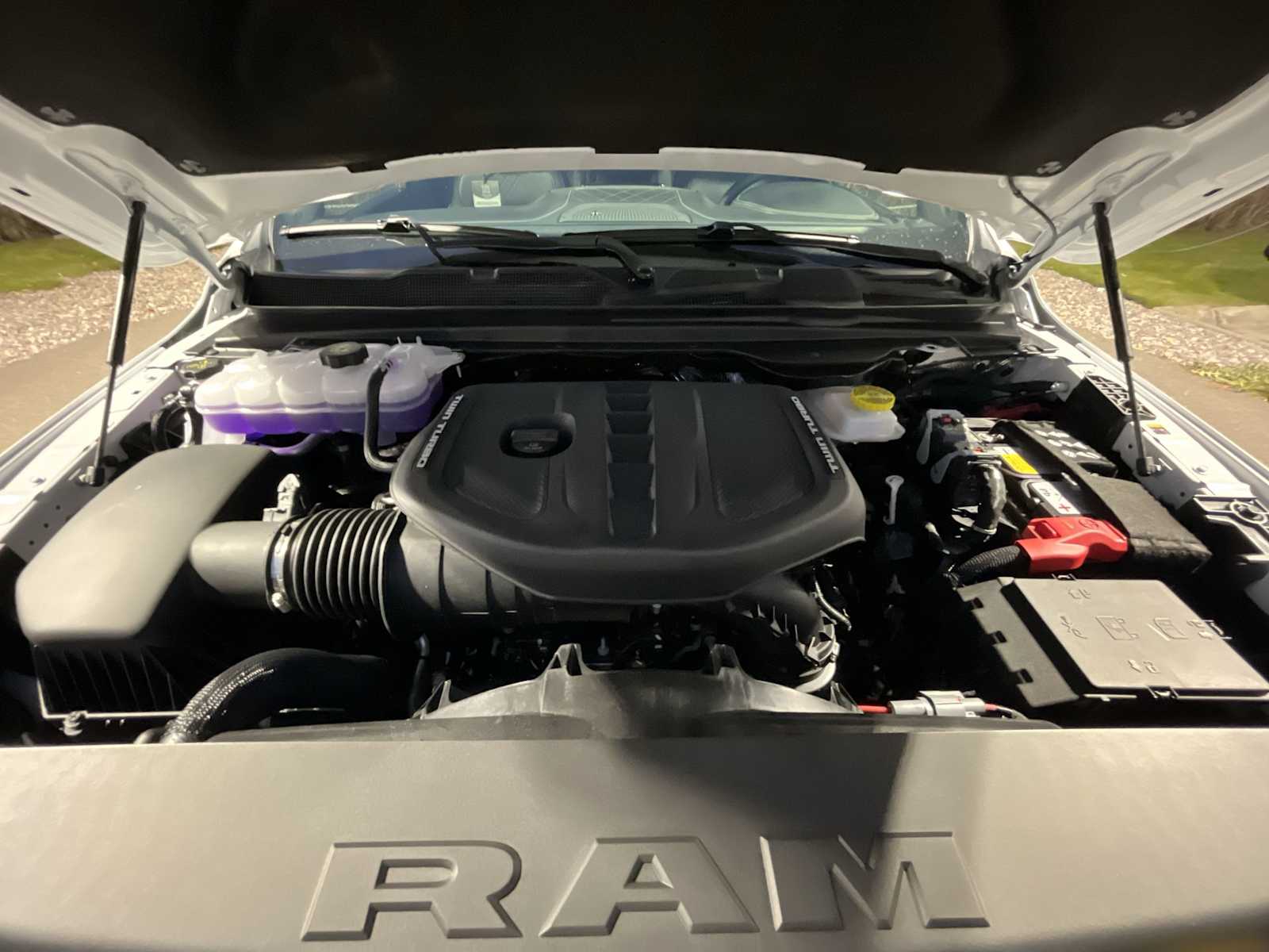 Thumbnail: 2026 RAM 1500 - 9