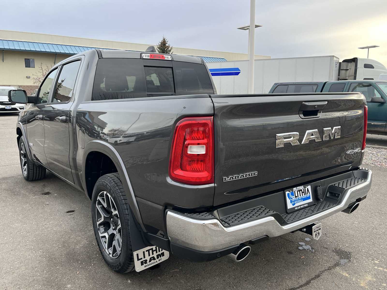 Thumbnail: 2026 RAM 1500 - 4