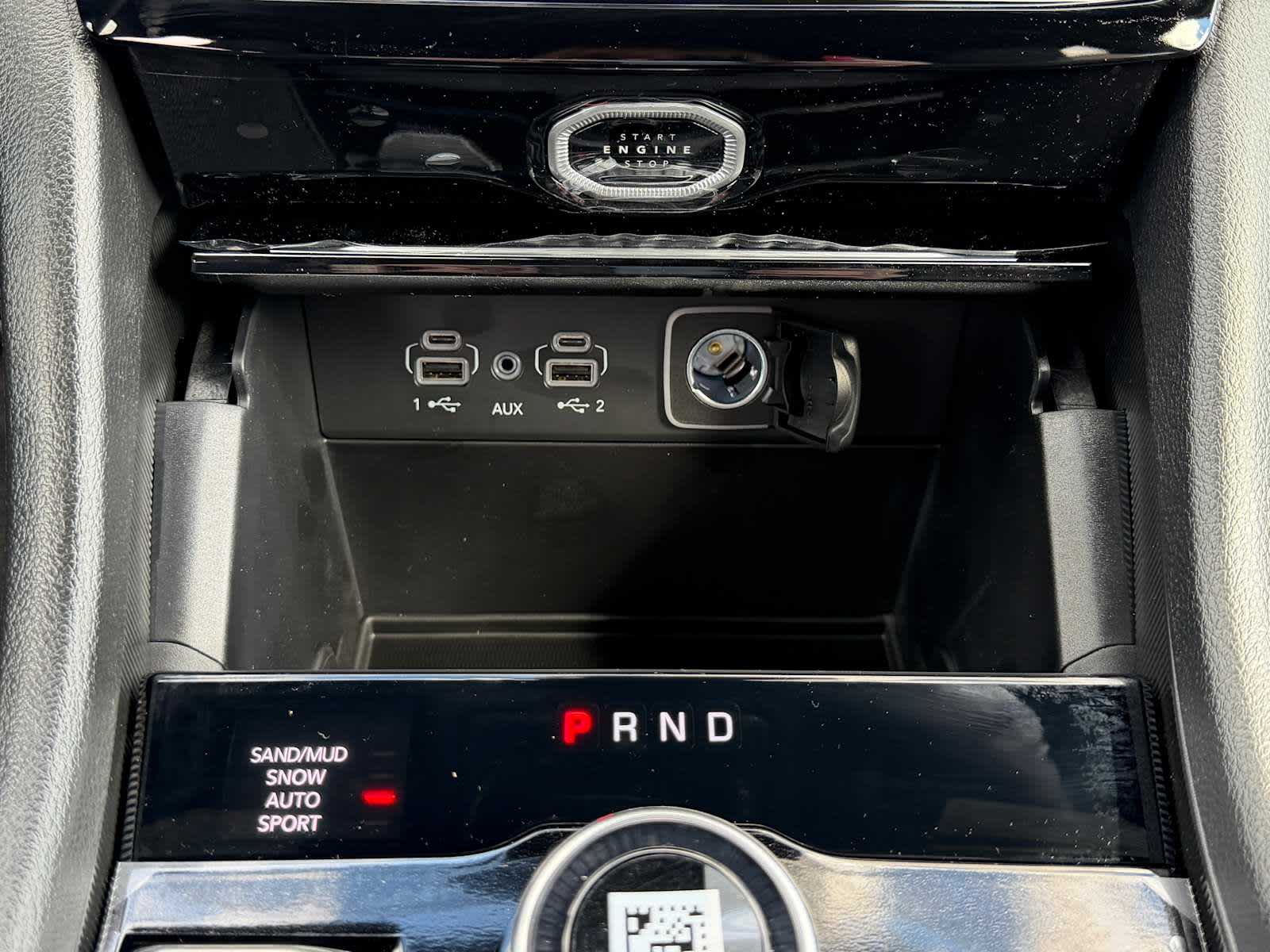 Thumbnail: 2026 Jeep Grand Cherokee - 23