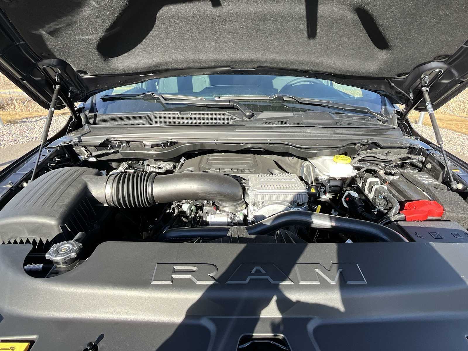 Thumbnail: 2026 RAM 1500 - 9