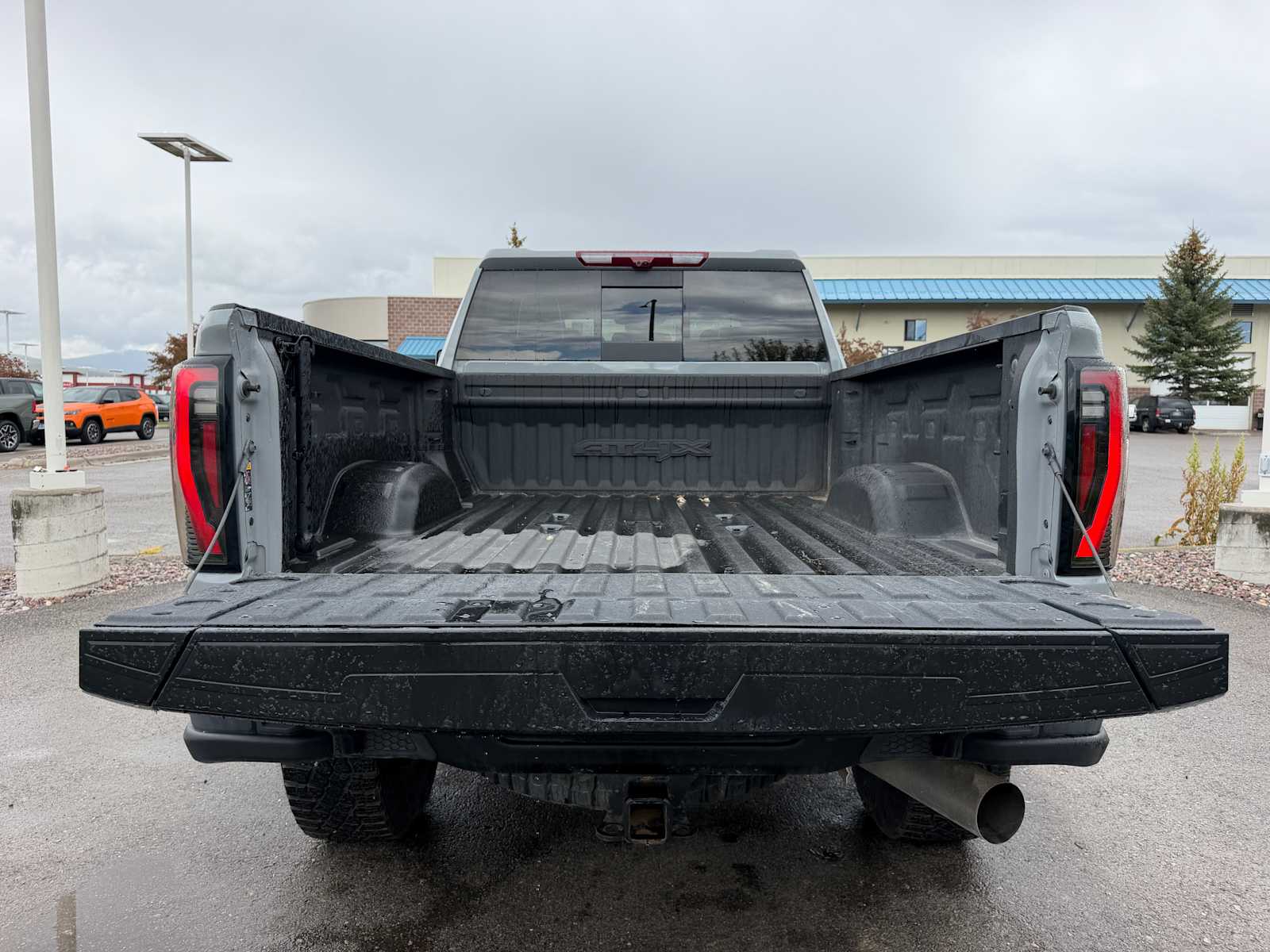 Thumbnail: 2024 GMC Sierra 2500 - 10