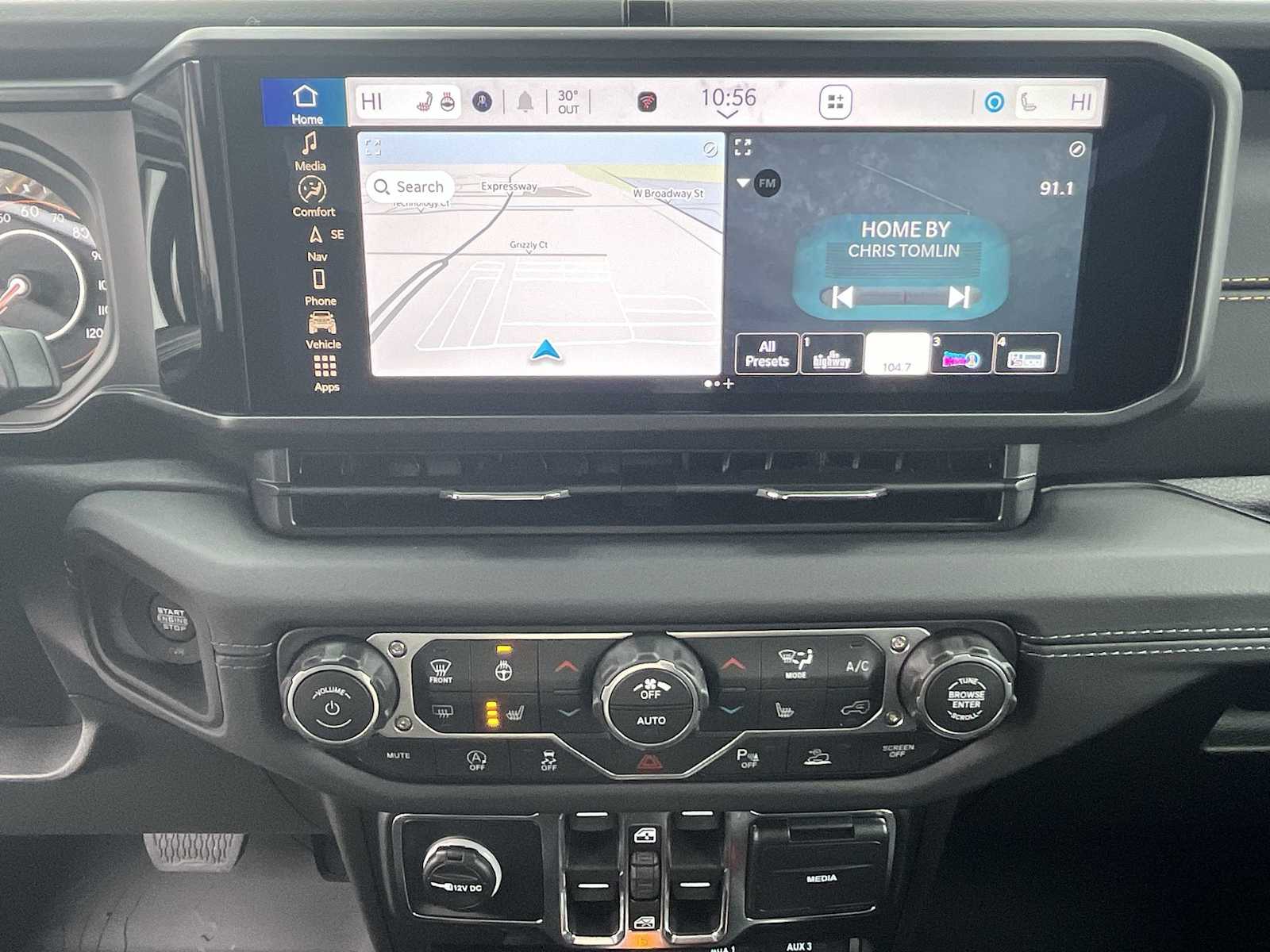 Thumbnail: 2026 Jeep Wrangler - 16