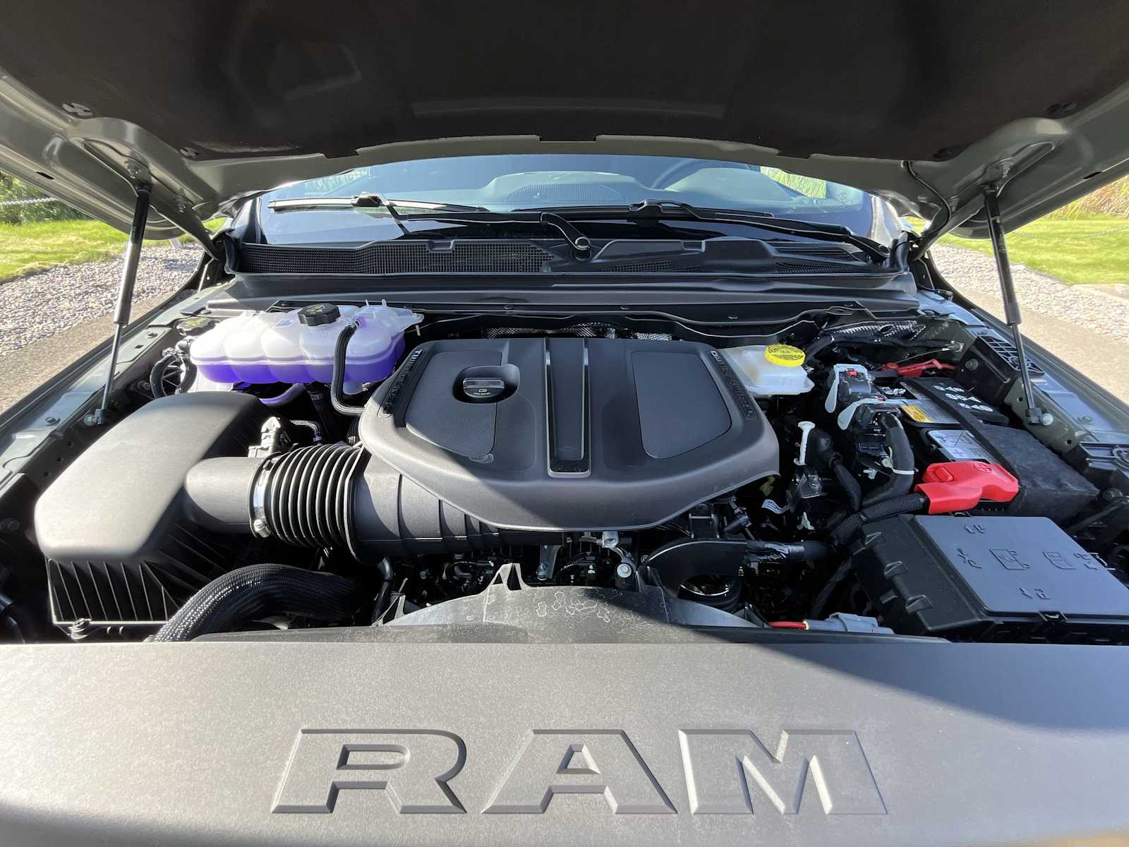 Thumbnail: 2026 RAM 1500 - 9