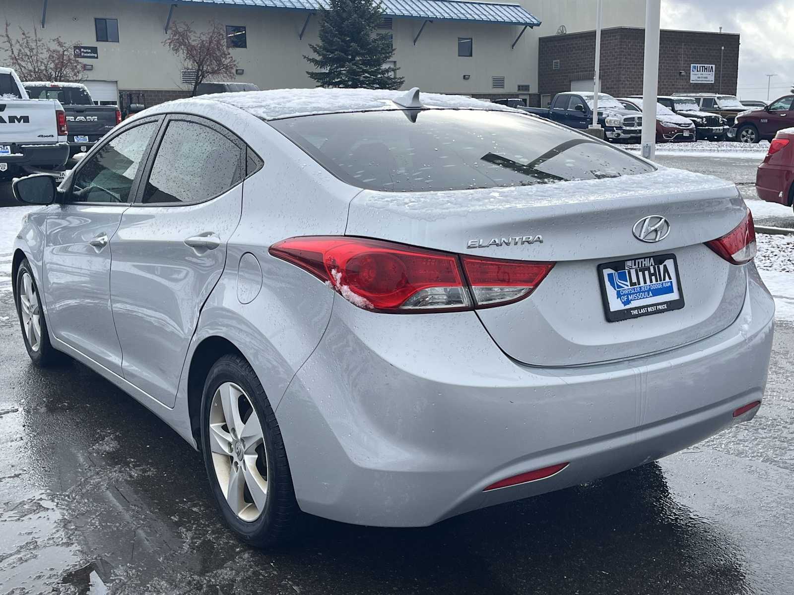 Thumbnail: 2013 Hyundai Elantra - 4