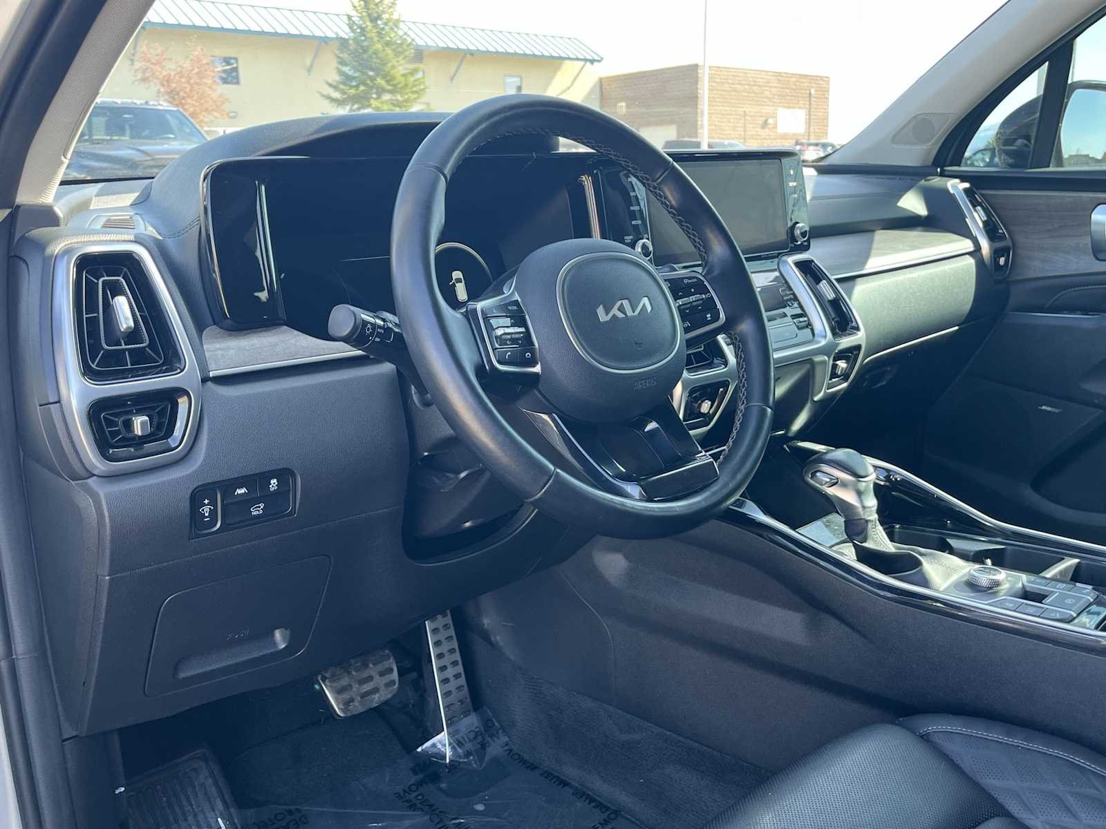 Used 2022 Kia Sorento X-Line SX Prestige with VIN 5XYRKDLF0NG077669 for sale in Missoula, MT