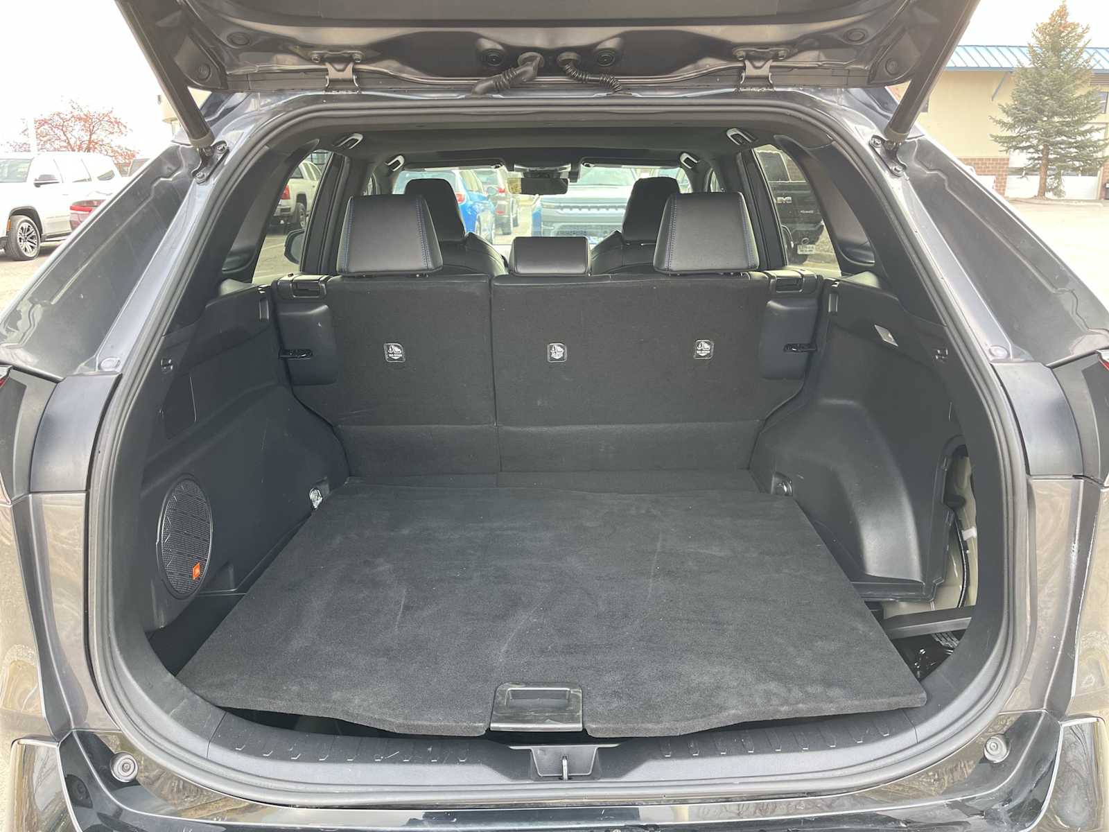 Thumbnail: 2020 Toyota RAV4 - 19