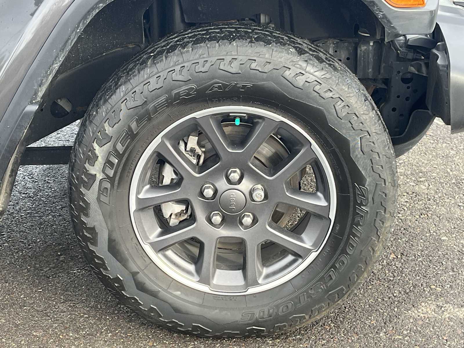 Thumbnail: 2020 Jeep Gladiator - 8